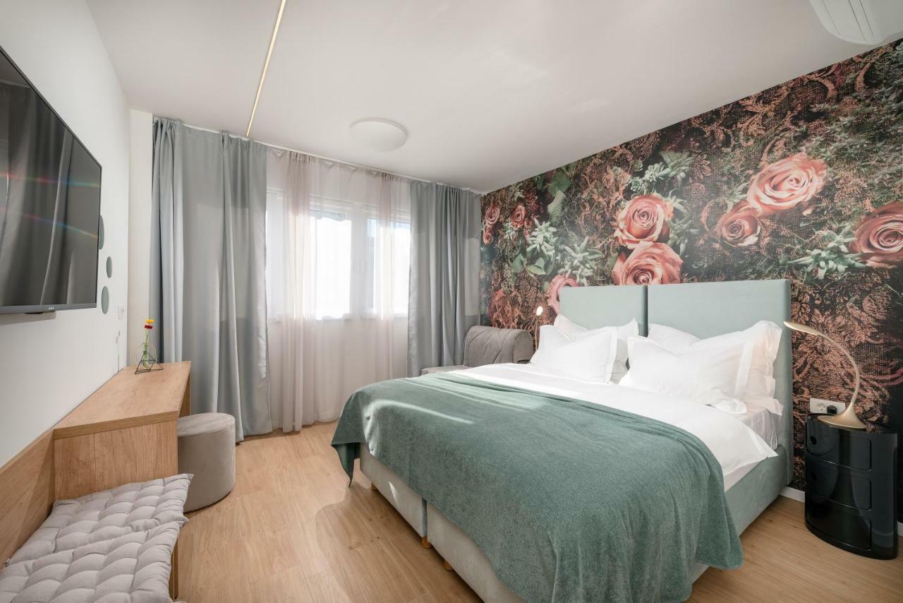 Skaline Luxury Rooms Split Exterior photo