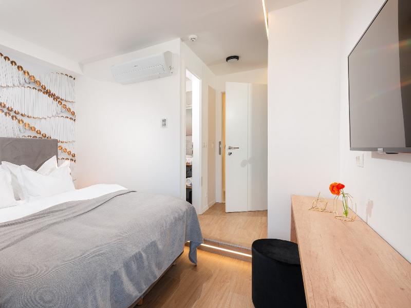 Skaline Luxury Rooms Split Exterior photo
